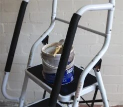 Aidapt Opstapkruk Met Leuning - 3 Treden -Buitenkampeerwinkel 1200x1044 4