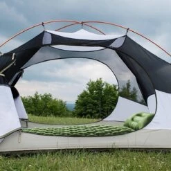 TRVLMORE Slaapmat - Zelfopblazend - 1 Persoons - Ingebouwde Pomp En Kussen - Groen -Buitenkampeerwinkel 1200x1200 1508