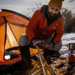 B.K.Licht - LED Kampeerlamp - Zaklamp - 3 In 1 Zaklantaarn Voor Kinderen - Tafellamp - Tentlamp - Opvouwbaar - Zwart Groen - 140 Lumen - IP20 -Buitenkampeerwinkel 1200x1200 1650