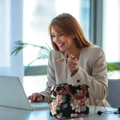 Brisby 4 Laags Geïsoleerde Koeltas - Lunchtas 4 Liter - Bloemetjes -Buitenkampeerwinkel 1200x1200 423