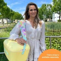 Merkloos Polarbox - Koelbox - Met Schouderband - Geel - 20 Liter - 45x30x(H)27cm 8 Merkloos Polarbox - Koelbox - Met Schouderband - Geel - 20 Liter - 45x30x(H)27cm -Buitenkampeerwinkel 1200x1200 465