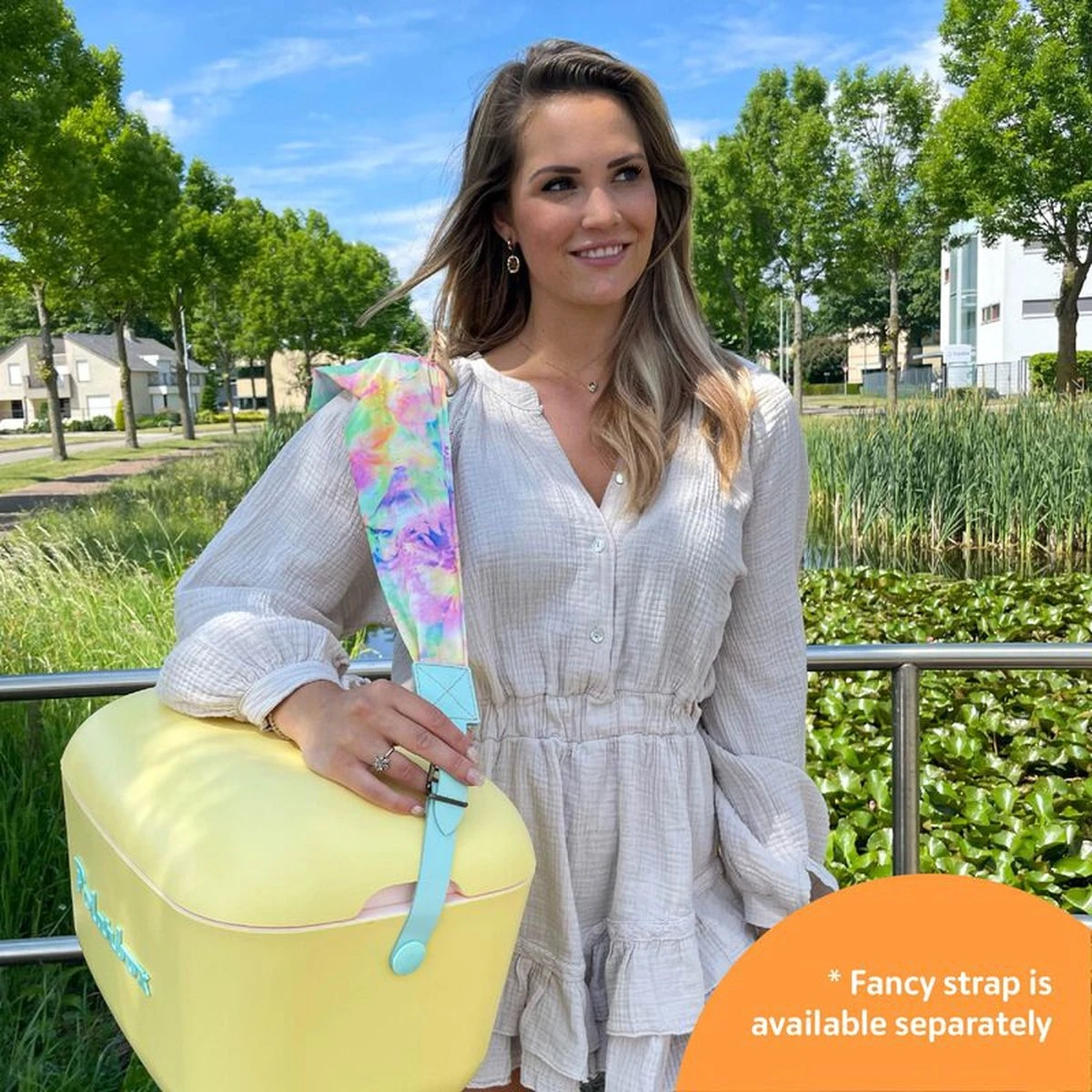 Merkloos Polarbox - Koelbox - Met Schouderband - Geel - 20 Liter - 45x30x(H)27cm 3 Merkloos Polarbox - Koelbox - Met Schouderband - Geel - 20 Liter - 45x30x(H)27cm - Afbeelding 3