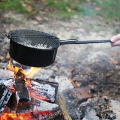3BMT Popcorn Pan Voor Kampvuur - Met Popcorn Mais - Ook Voor BBQ -Buitenkampeerwinkel 1200x1200 546