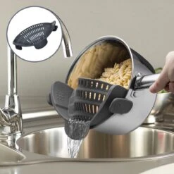 SensaHome- Siliconen Vergiet - Keuken Afgietdeksel - Afgiethulp - Siliconen - BPA Vrij - Grijs -Buitenkampeerwinkel 1200x1200 616