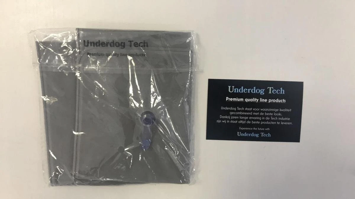 Opblaaskussen Grijs - Hoge Kwaliteit Kamperen Festivals Reizen Vliegtuig - Underdog Tech 2 Opblaaskussen Grijs - Hoge Kwaliteit Kamperen Festivals Reizen Vliegtuig - Underdog Tech - Afbeelding 2