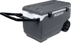 Igloo Latitude 90 Roller - Grote Koelbox Op Wielen - 85 Liter - Grijs 21 Igloo Latitude 90 Roller - Grote Koelbox Op Wielen - 85 Liter - Grijs -Buitenkampeerwinkel 1200x735