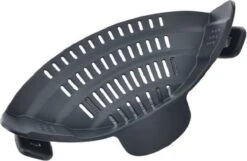 SensaHome- Siliconen Vergiet - Keuken Afgietdeksel - Afgiethulp - Siliconen - BPA Vrij - Grijs -Buitenkampeerwinkel 1200x782 1