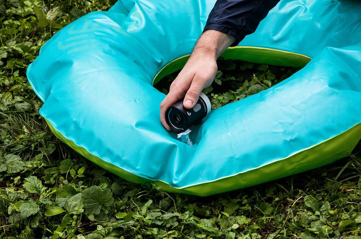 Flextail Gear Max Pump 2 Pro Luchtbedpomp - 4 In 1 - Luchtpomp, Lantaarn, Vacuümpomp, Noodpowerbank - Oranje 5 Flextail Gear Max Pump 2 Pro Luchtbedpomp - 4 In 1 - Luchtpomp, Lantaarn, Vacuümpomp, Noodpowerbank - Oranje - Afbeelding 5