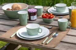 Bo-Camp Servies - Campingbord - 100% Melamine - 16-delig - Groen -Buitenkampeerwinkel 1200x799 30