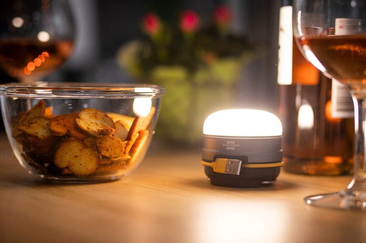 Brennenstuhl Oli 0200 Led-outdoorlamp. Geïntegreerde Li-Pol-accu. Zilver 12 Brennenstuhl Oli 0200 Led-outdoorlamp. Geïntegreerde Li-Pol-accu. Zilver - Afbeelding 12