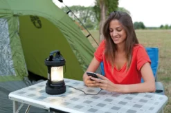 Coleman Twist+ 300 Camping Lantaarn - 300 Lumen - Oplaadbaar - Zwart -Buitenkampeerwinkel 1200x799 90