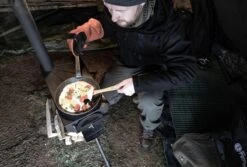 Petromax Loki 2 - Houtkachel -Buitenkampeerwinkel 1200x811 5