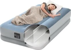 Intex 64166NP Raised Comfort Luchtbed 191x99x36 Cm Lichtblauw/Grijs 6 Intex 64166NP Raised Comfort Luchtbed 191x99x36 Cm Lichtblauw/Grijs -Buitenkampeerwinkel 1200x835 2