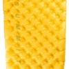 Sea To Summit UltraLight Large - Opblaasbare Slaapmat - 5cm - 495g - Geel