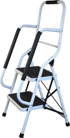 Aidapt Opstapkruk Met Leuning - 2 Treden -Buitenkampeerwinkel 612x1200 1