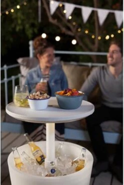 Keter Coolbar Partytafel – Lichtgevend - 49,5x49,5x57cm - Wit 20 Keter Coolbar Partytafel – Lichtgevend - 49,5x49,5x57cm - Wit -Buitenkampeerwinkel 808x1200 1