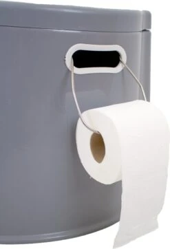 NordFalk Draagbaar Campingtoilet 6 Liter - Camping Toilet Met Binnenemmer - Incl. Deksel En Rolhouder 13 NordFalk Draagbaar Campingtoilet 6 Liter - Camping Toilet Met Binnenemmer - Incl. Deksel En Rolhouder -Buitenkampeerwinkel 819x1200 2