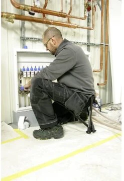 Walkstool - 3-Poots Krukje - Comfort 55 Cm - Verstelbaar - Zwart -Buitenkampeerwinkel 824x1200