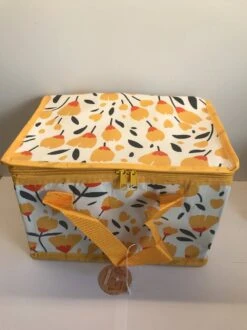 Kleine Lunch/sixpack Koeltas - Boterbloem Print - 20 X 30 Cm - 12 L -Buitenkampeerwinkel 899x1200
